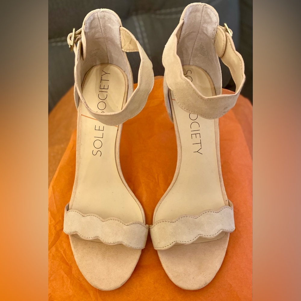 SOLE SOCIETY STILETTO HEEL BARELY THERE‎ WOMENS STRAPPY OPEN TOE SHOE SIZE 9